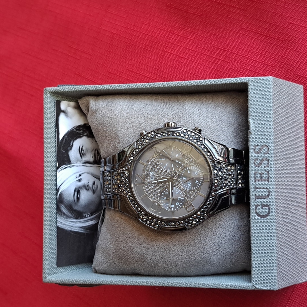 Gunmetal black boyfriend watch